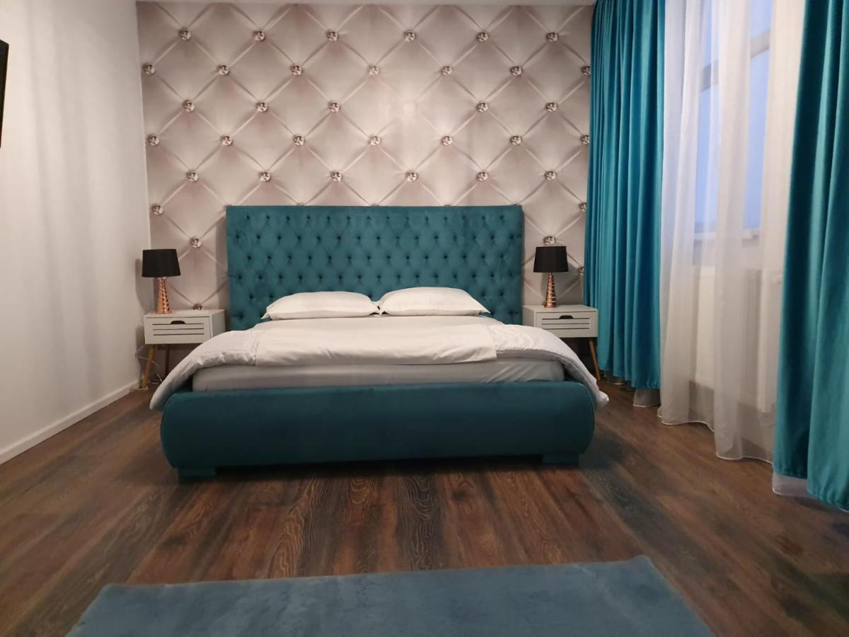 Garsonierre Central Luxury Târgu Jiu Extérieur photo